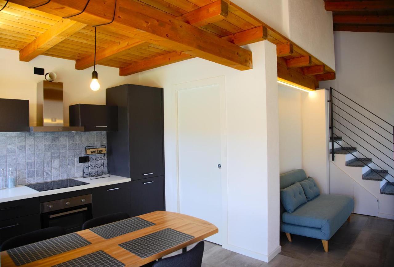 Our Happy Place - Casa Vacanze Per Il Viaggiatore Slow Mandello del Lario Exterior photo